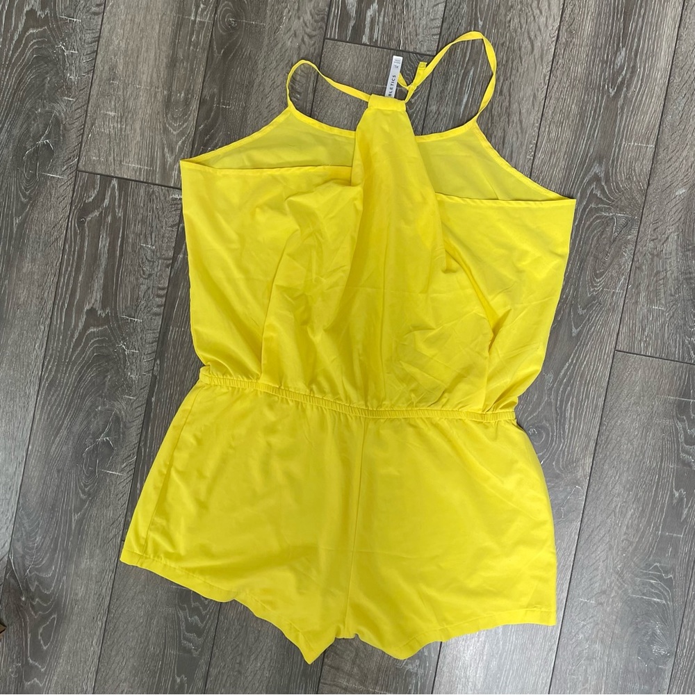 Fabletics Yellow Neema Romper Size Xl - image 4